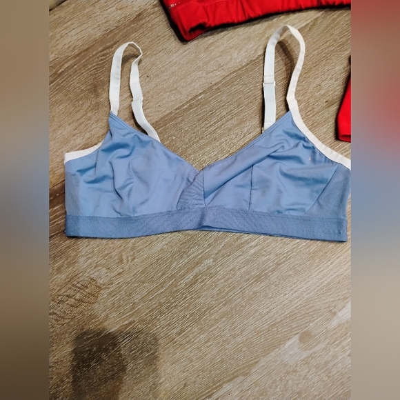 Bundle Of 3 Size Small Sports Bra - Picture 4 of 5